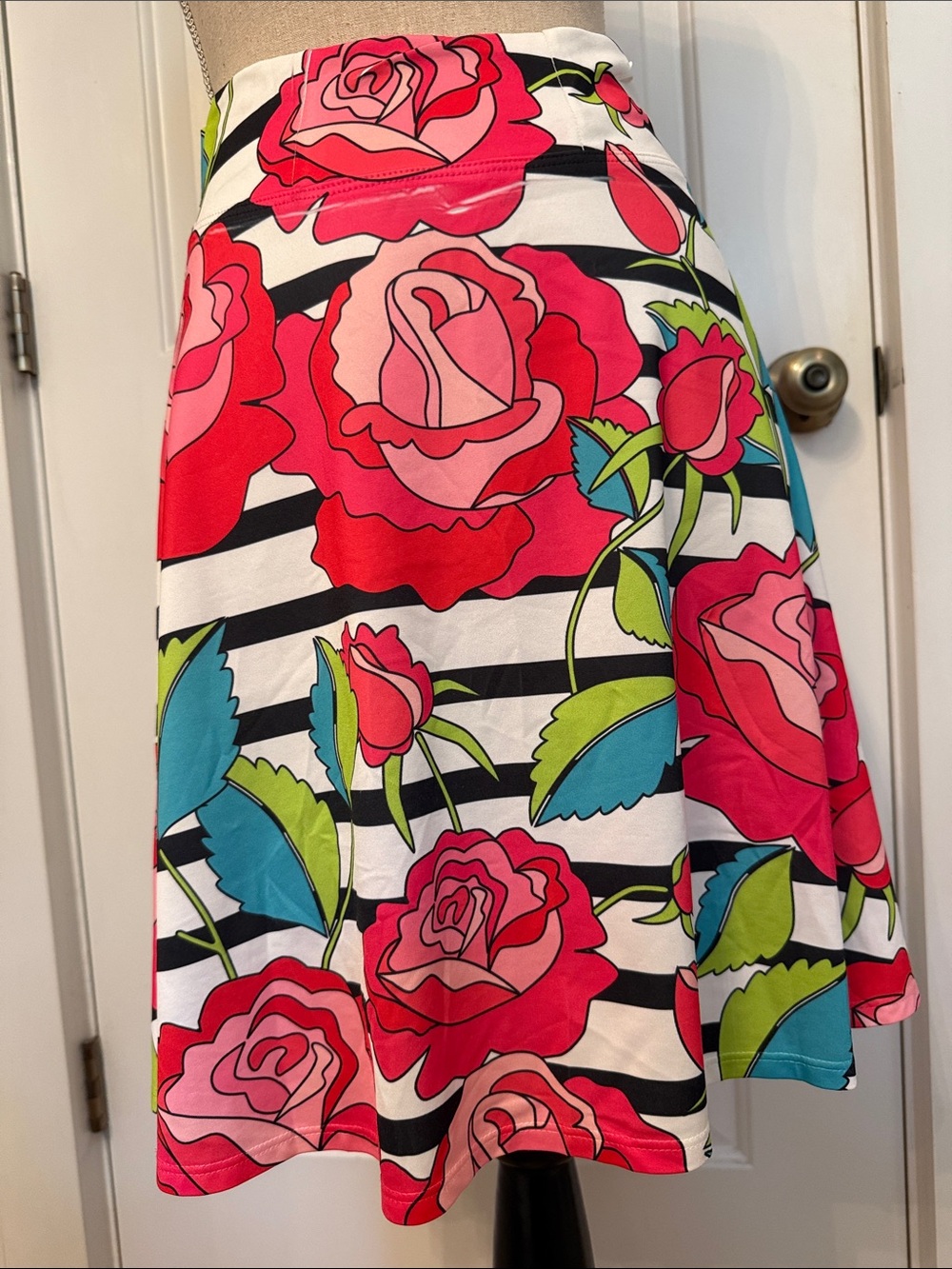 WHIMSY ROSE USA Floral Stripe A-Line Skirt Pink Blue White black Size XS Silky